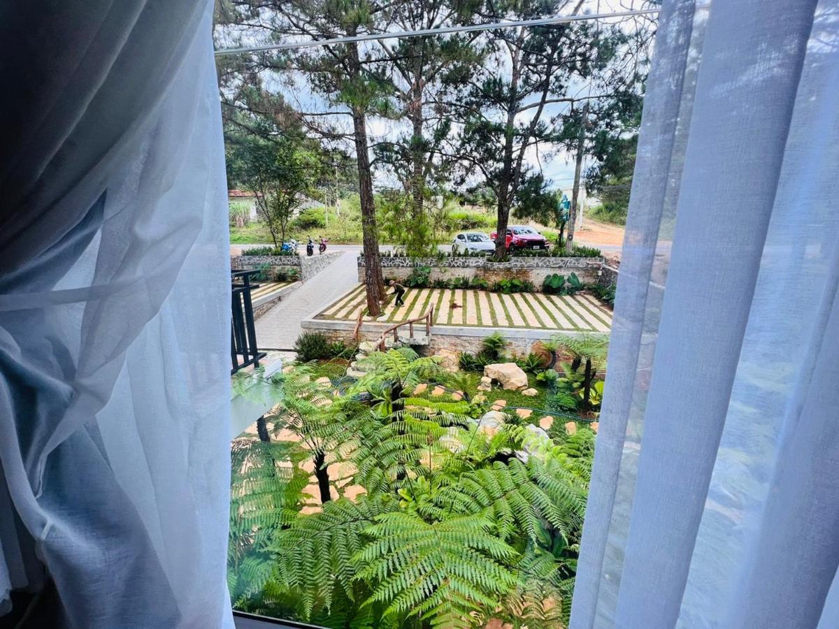 Eva Mang Den Homestay Kon Von Kla Exterior foto